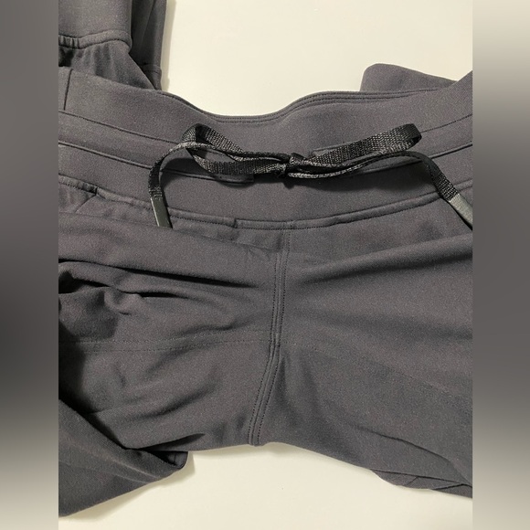 Like New! - Lululemon Ready To Rulu Joggers - Picture 5 of 16